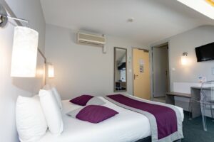 Chambre Supérieure climatisée double - Hôtel de Champagne Angers
